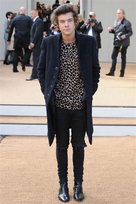 harry styles stivaletti ysl|harry styles chelsea shoes.